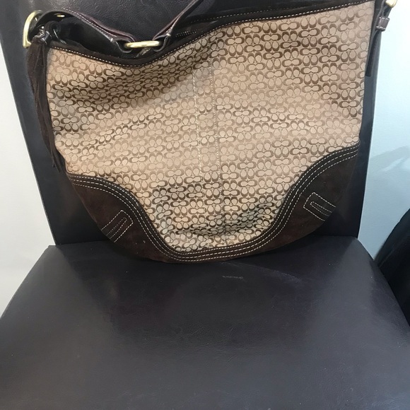 Authentic Coach purse size 13” length and 11”width - Picture 4 of 7